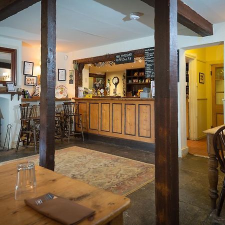 The Chetnole Inn Extérieur photo